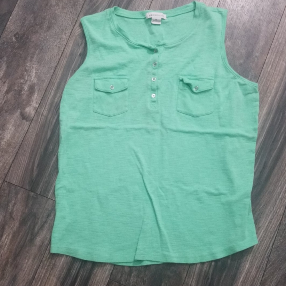 ❤️ Sleeveless shirt